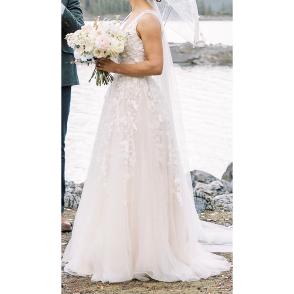 BHDLN Ariane Etoile Ivory Wedding Gown | Anthropologie - Picture 7 of 14